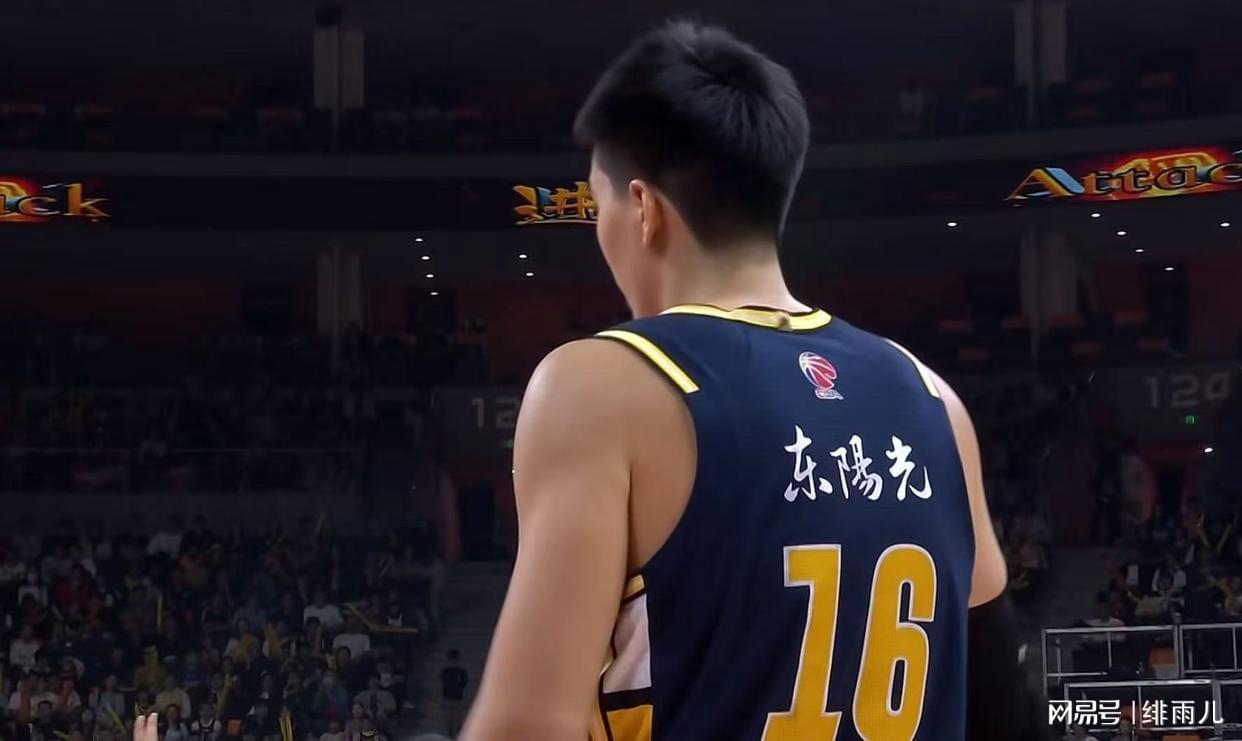 狠狠打脸杜锋！徐昕狂轰广州生涯最强一战，广东队已经高攀不起？