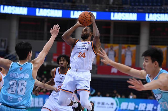 ios版下载-新民体育丨大鲨鱼迎来福音？