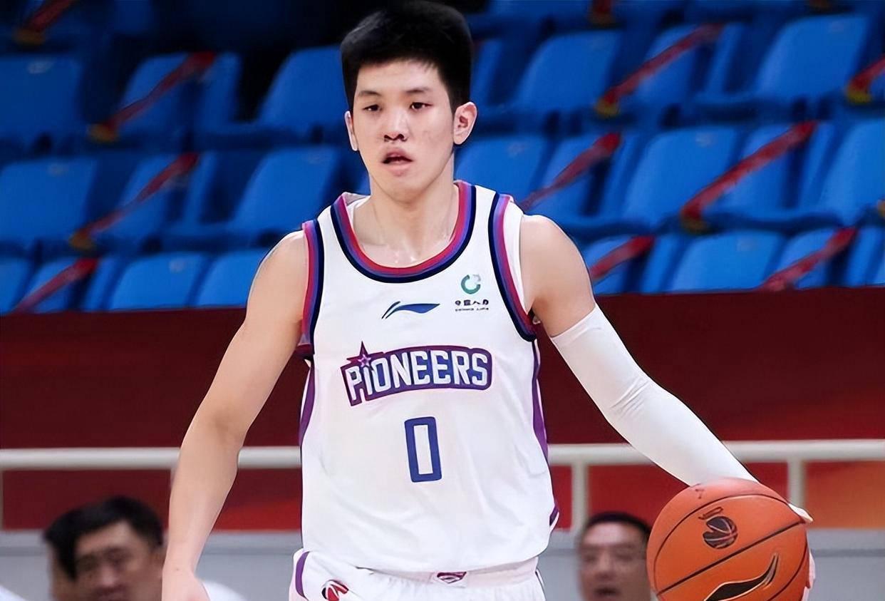 九游手机版-CBA新秀第一年就成球队老大的3位现役球星