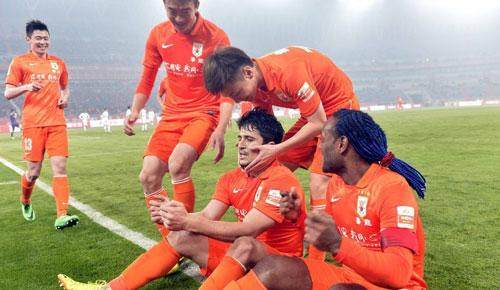 ios版下载-国际足联视角下的中超金元2011-15:3千万到1.7亿