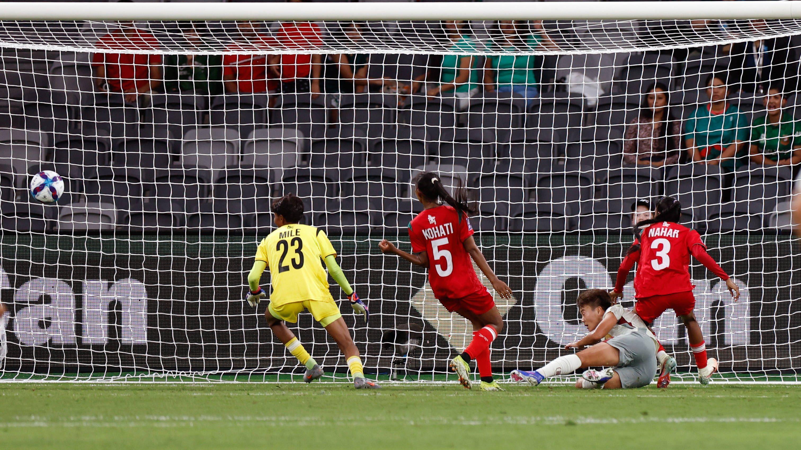 安卓版-2-1！女足亚洲杯首场绝杀诞生，最新晋级形势：中国队争头名难了