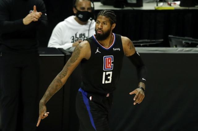 1622015668733012599.jpg 九游客户端-就这还演戏挑对手?卢帅祭出奇葩神阵亲手埋葬快艇