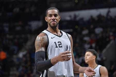 九游客户端-【3.17流言汇总】阿德将被马刺买断 快艇欲补强控卫