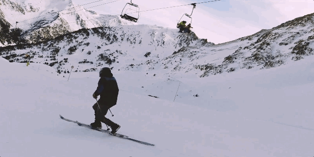 安卓版-滑雪不往下滑？奥运赛场上的“上坡冲刺”到底在比什么